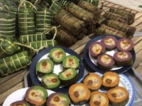 Bánh tét Trà Cuôn, Cầu Ngang, đặc sản Trà Vinh Bánh tét Trà Cuôn, Cầu Ngang, đặc sản Trà Vinh