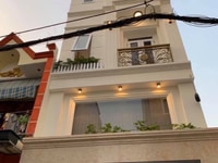 Bán nhà cực đẹp 5 tầng.Fun nội thất,hiếm có khó tìm.tại phú diễn. Bán nhà cực đẹp 5 tầng.Fun nội thất,hiếm có khó tìm.tại phú diễn.