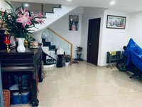Cần người phụ dọn việc nhà có thể ăn ở lâu dài Cần người phụ dọn việc nhà có thể ăn ở lâu dài