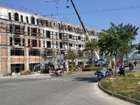 Bán biệt thự biển thành phố Hà Tiên, Kiên Giang. Đối diện chợ đêm Bán biệt thự biển thành phố Hà Tiên, Kiên Giang. Đối diện chợ đêm