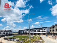 Cần Tiền Bán Lỗ Nhà 3 Tầng Khu C Royal Park - Giá 2,6 Tỷ Cần Tiền Bán Lỗ Nhà 3 Tầng Khu C Royal Park - Giá 2,6 Tỷ