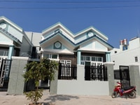 Nhà 1 trệt 1 lầu gần chợ đúc hòa, thị trấn đức hòa- long an Nhà 1 trệt 1 lầu gần chợ đúc hòa, thị trấn đức hòa- long an