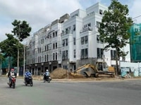 Tôi chính chủ bán gấp nhà mt đường 25m 1 trệt 3 lầu; 5*22. giá 6.3 tỷ Tôi chính chủ bán gấp nhà mt đường 25m 1 trệt 3 lầu; 5*22. giá 6.3 tỷ