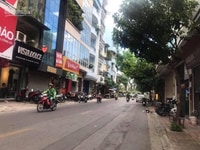 Chính chủ bán nhà mặt phố Phó Đức Chính, via hè rộng kinh doanh sầm uấ Chính chủ bán nhà mặt phố Phó Đức Chính, via hè rộng kinh doanh sầm uấ