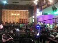 Sang quán cf và dãy trọ 9 phòng