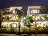 Khu biệt thự hiện hữu giá chỉ 3 tỷ/căn 237m2 5pn có hồ bơi TT25% Khu biệt thự hiện hữu giá chỉ 3 tỷ/căn 237m2 5pn có hồ bơi TT25%