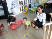 Cần gấp 1 người chăm trẻ 1 người giúp việc nhà 1 người chăm sóc cụ bà Cần gấp 1 người chăm trẻ 1 người giúp việc nhà 1 người chăm sóc cụ bà