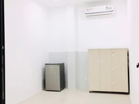 Phòng giá rẻ có máy lạnh, tủ lạnh, tủ áo. Lê VănViệt gần ngã 4 Thủ Đức Phòng giá rẻ có máy lạnh, tủ lạnh, tủ áo. Lê VănViệt gần ngã 4 Thủ Đức
