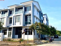Bán nhà căn góc 2 mặt tiền, giá chủ đầu tư F1, bán lỗ thu hồi vốn Bán nhà căn góc 2 mặt tiền, giá chủ đầu tư F1, bán lỗ thu hồi vốn