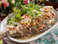 Tuyển nữ giúp việc chăm sóc bà, bà còn đi đứng lại được ăn ở lại nhà Tuyển nữ giúp việc chăm sóc bà, bà còn đi đứng lại được ăn ở lại nhà
