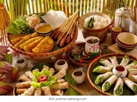 Cần tìm 1nữ GVN biết nấu ăn chăm chỉ siêng năg bao ăn ở lại với gđ em. Cần tìm 1nữ GVN biết nấu ăn chăm chỉ siêng năg bao ăn ở lại với gđ em.