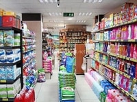 Cần tuyển gấp 02 nhân viên bán hàng. Tuổi 18-55 . Cần tuyển gấp 02 nhân viên bán hàng. Tuổi 18-55 .