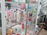 Cần gấp 2 bạn chịu khó ra năm di lam Cần gấp 2 bạn chịu khó ra năm di lam