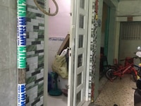 Nhà cần bán gấp ngang 2,6m. Dài 6m3 1 lầu 1 phòng ngủ 2 tolet Nhà cần bán gấp ngang 2,6m. Dài 6m3 1 lầu 1 phòng ngủ 2 tolet