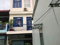 Bán nhà hẻm đường Hoàng Diệu, Phường 12, Quận 4, 4x8m, lửng, 2 lầu