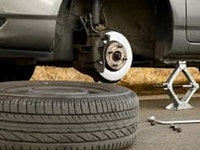Tuyển thợ lốp - sửa chữa chăm sóc oto Tuyển thợ lốp - sửa chữa chăm sóc oto