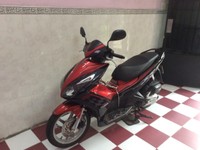 Bán xe Honda Air Blade 125cc, màu đỏ đen, xe nhà đang sử dụng rất tốt