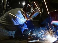 Tuyển thợ hàn cắt oxy có tay nghề đi làm ngay Tuyển thợ hàn cắt oxy có tay nghề đi làm ngay