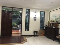 Cho Thuê biệt thự quận tân bình hẻm xe hơi rộng Cho Thuê biệt thự quận tân bình hẻm xe hơi rộng