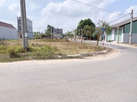 Kẹt tiền bán gấp lô góc Lê Văn Lương,Nhà Bè giá 2,5 tỉ Kẹt tiền bán gấp lô góc Lê Văn Lương,Nhà Bè giá 2,5 tỉ