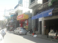 Bán gấp nhà 3 tầng mặt đường Chợ Hàng, giá chỉ có 6,6 tỷ Bán gấp nhà 3 tầng mặt đường Chợ Hàng, giá chỉ có 6,6 tỷ