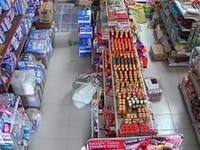 Tuyển 2 bạn phụ bán hàng tại bách hoá