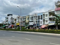 Bán nhà 2 mặt tiền đường Nguyễn Văn Cừ và đầu Khu DHG Bán nhà 2 mặt tiền đường Nguyễn Văn Cừ và đầu Khu DHG