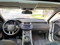 Bán xe Evoque Dynamic 2013 màu trắng. Bán xe Evoque Dynamic 2013 màu trắng.