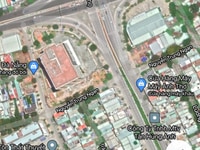 Cho thuê đất mặt tiền Nguyễn Hữu thọ. DT: 375m2, ngang 15m, giá: 30 tr Cho thuê đất mặt tiền Nguyễn Hữu thọ. DT: 375m2, ngang 15m, giá: 30 tr