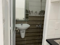 Bán nhà căn góc hẻm xe hơi Huỳnh Tấn Phát. Bán nhà căn góc hẻm xe hơi Huỳnh Tấn Phát.