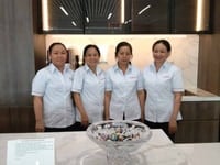 Dịch vụ lau kính trên cao, tổng vệ sinh chuyên nghiệp Dịch vụ lau kính trên cao, tổng vệ sinh chuyên nghiệp