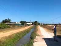 Bán lô đất thổ cư liền kề UBND Hàm Liêm, sang tên ngay, Bán lô đất thổ cư liền kề UBND Hàm Liêm, sang tên ngay,