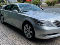 Bán xe Lexus LS600HL, sx 2007 rất mới. Bán xe Lexus LS600HL, sx 2007 rất mới.