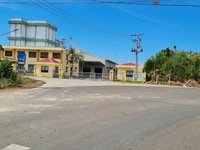 Gia đình bán bán miếng đất 1100m2 giá 300tr sổ riêng Gia đình bán bán miếng đất 1100m2 giá 300tr sổ riêng
