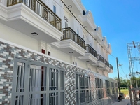 Bán nhà 1 Trệt 1 Lầu xây mới, sổ riêng, giá 710TR Bán nhà 1 Trệt 1 Lầu xây mới, sổ riêng, giá 710TR