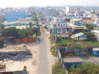 Đất 3 mặt tiền DT: 6400m2- khu sầm uất, đường lớn. kinh doanh đa ngà Đất 3 mặt tiền DT: 6400m2- khu sầm uất, đường lớn. kinh doanh đa ngà