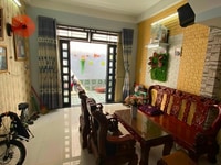 Cần người phụ việc nhà làm ở lại bao ăn ở Cần người phụ việc nhà làm ở lại bao ăn ở
