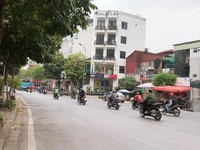 Mặt phố Sơn Tây vỉa hè đường 2 chiều 3 làn kinh doanh 77m Giá 24.5 tỷ Mặt phố Sơn Tây vỉa hè đường 2 chiều 3 làn kinh doanh 77m Giá 24.5 tỷ