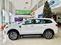 Ford Everest ưu đãi lên đến 80tr tiền mặt Ford Everest ưu đãi lên đến 80tr tiền mặt