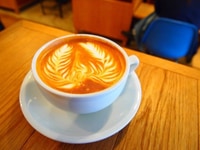 Tìm gấp nhân viên phụ bán caffe. Tìm gấp nhân viên phụ bán caffe.
