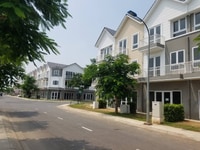 Mình cần bán nhà phố Park Riverside giai đoạn 2, phía gần sông 6.7 tỷ Mình cần bán nhà phố Park Riverside giai đoạn 2, phía gần sông 6.7 tỷ