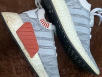 Adidas NMD R2 women’s (size 37) Adidas NMD R2 women’s (size 37)