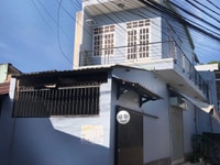 Bán gấp biệt thự 160m2 Hồ Bá Phấn SHR 3,89 tỷ ga Bán gấp biệt thự 160m2 Hồ Bá Phấn SHR 3,89 tỷ ga