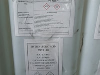 Cung cấp Hydrofluoric Acid số lượng lớn. Cung cấp Hydrofluoric Acid số lượng lớn.