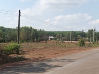 Bán lô 1000m2 nằm gần trường tiểu học. mT đường nhựa Bán lô 1000m2 nằm gần trường tiểu học. mT đường nhựa