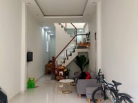 Nhà mới mùi sơn-giảm 700 triệu cho khách thiện chí-trần xuân soạn -q7 Nhà mới mùi sơn-giảm 700 triệu cho khách thiện chí-trần xuân soạn -q7