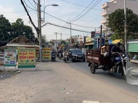 Nhà 1 trệt 1 lầu 4 x 23m mặt tiền Hà Huy Giáp. SHR Nhà 1 trệt 1 lầu 4 x 23m mặt tiền Hà Huy Giáp. SHR