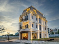 Nhà phố thương mại 1 trệt 4 quận Hải Châu. Nhà phố thương mại 1 trệt 4 quận Hải Châu.