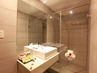 Bán nhà góc 2 mặt tiền Nơ Trang Long, Quận Bình Thạnh 4 lầu mới đẹp Bán nhà góc 2 mặt tiền Nơ Trang Long, Quận Bình Thạnh 4 lầu mới đẹp
