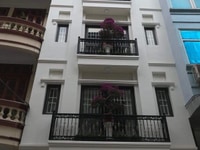 Chính chủ cần bán gấp nhà mặt phố Hoàng Cầu dt 50m 7 t thang máy Chính chủ cần bán gấp nhà mặt phố Hoàng Cầu dt 50m 7 t thang máy